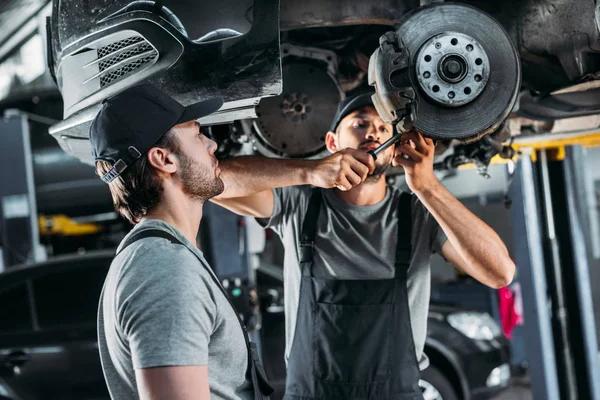 Signs You Need an Auto Repair Service Right Now