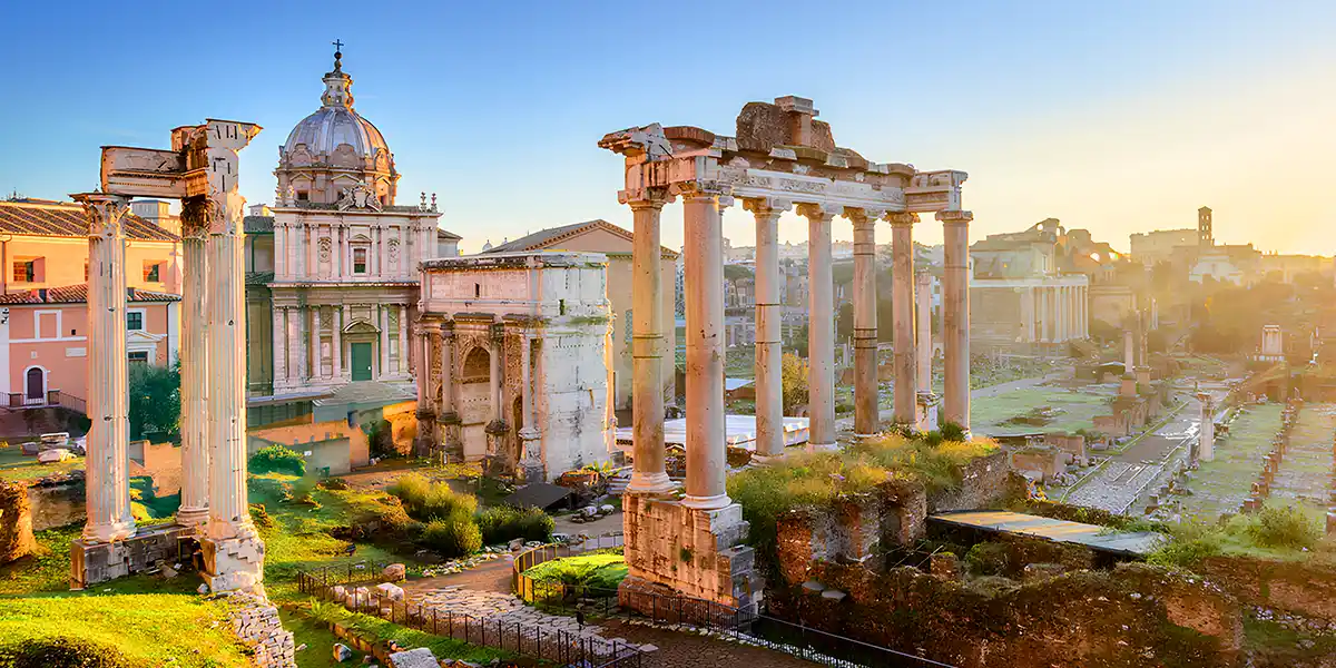 The Art of Spontaneous Travel: Planning an Italy Triangle Trip in 48 Hours