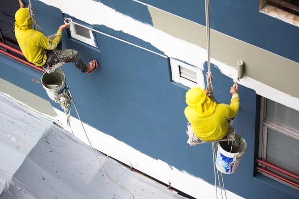 Painting Contractors Guide Homeowners Through Modern Color Transformations
