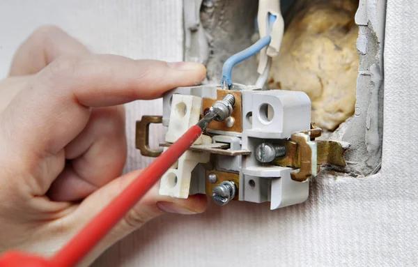 Complete Electrical Repairs in Vancouver for Homes and Offices