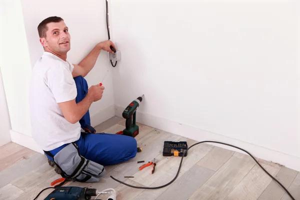 Choosing the Right Electrical Service for Your Property