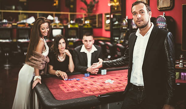 Navigating Entertainment Services on Online Casinos Singapore